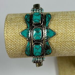 New Tibetan Silver Nepalese Jewelry Bracelet Crushed Turquoise Multi Strand Bead